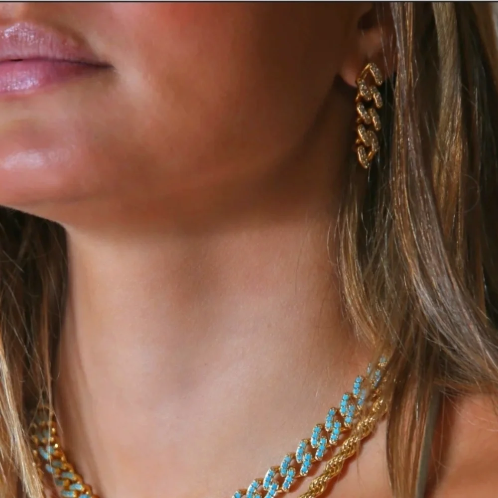 Crystal Haze Mexican Chain Drop m Earring